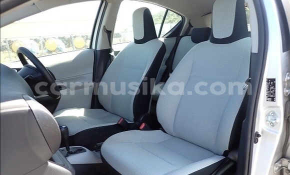 Tenga Tsaru Toyota Vitz Sirivha Mota in Beitbridge in Matabeleland South Tenga Tsaru Toyota Vitz Sirivha Mota in Beitbridge in Matabeleland South