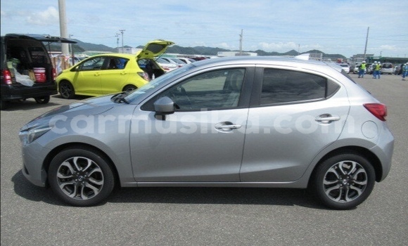 Tenga Tsaru Mazda Demio Sirivha Mota in Beitbridge in Matabeleland South Tenga Tsaru Mazda Demio Sirivha Mota in Beitbridge in Matabeleland South