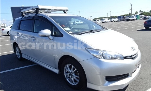 Acheter Occasion Voiture Toyota Wish Gris à Beitbridge, Matabeleland South Acheter Occasion Voiture Toyota Wish Gris à Beitbridge, Matabeleland South