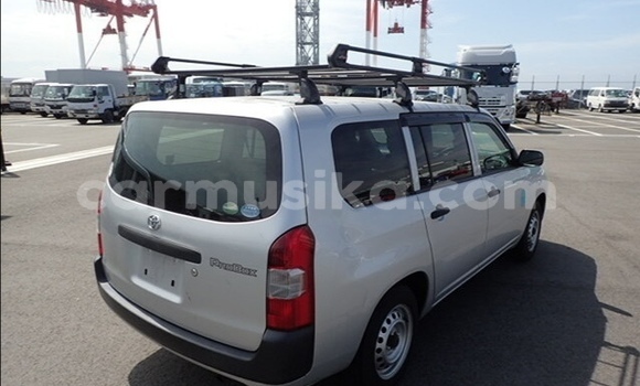 Acheter Occasion Voiture Toyota Probox Gris à Beitbridge, Matabeleland South Acheter Occasion Voiture Toyota Probox Gris à Beitbridge, Matabeleland South
