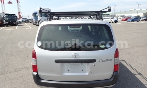Acheter Occasion Voiture Toyota Probox Gris à Beitbridge, Matabeleland South Acheter Occasion Voiture Toyota Probox Gris à Beitbridge, Matabeleland South