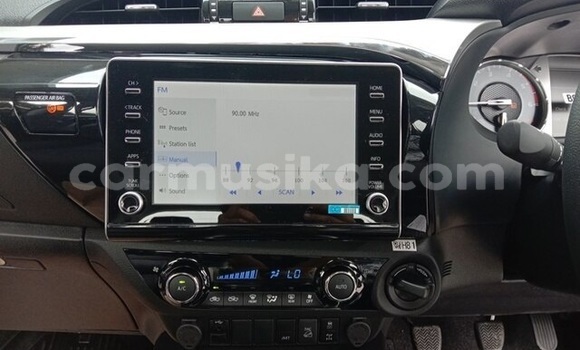 Acheter Occasion Voiture Toyota Hilux Gris à Beitbridge, Matabeleland South Acheter Occasion Voiture Toyota Hilux Gris à Beitbridge, Matabeleland South