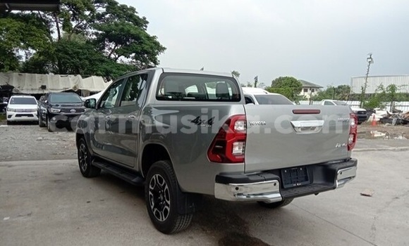 Acheter Occasion Voiture Toyota Hilux Gris à Beitbridge, Matabeleland South Acheter Occasion Voiture Toyota Hilux Gris à Beitbridge, Matabeleland South