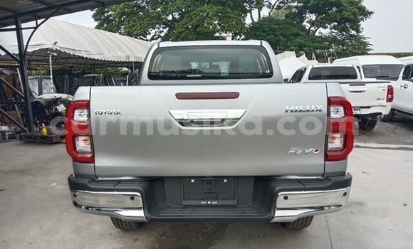 Acheter Occasion Voiture Toyota Hilux Gris à Beitbridge, Matabeleland South Acheter Occasion Voiture Toyota Hilux Gris à Beitbridge, Matabeleland South