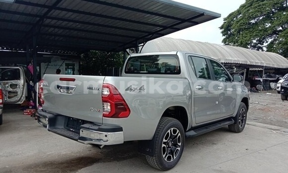 Acheter Occasion Voiture Toyota Hilux Gris à Beitbridge, Matabeleland South Acheter Occasion Voiture Toyota Hilux Gris à Beitbridge, Matabeleland South