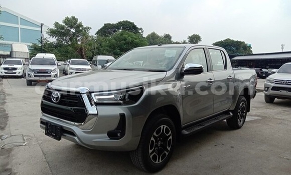 Acheter Occasion Voiture Toyota Hilux Gris à Beitbridge, Matabeleland South Acheter Occasion Voiture Toyota Hilux Gris à Beitbridge, Matabeleland South