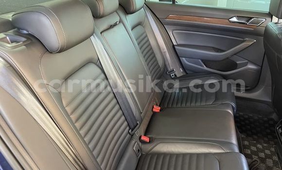 Acheter Occasion Voiture Volkswagen Passat Bleu à Harare, Harare Acheter Occasion Voiture Volkswagen Passat Bleu à Harare, Harare