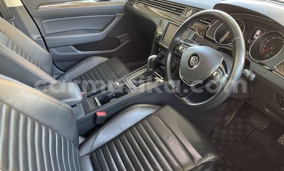 Acheter Occasion Voiture Volkswagen Passat Bleu à Harare, Harare Acheter Occasion Voiture Volkswagen Passat Bleu à Harare, Harare