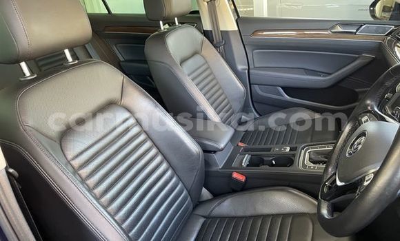 Acheter Occasion Voiture Volkswagen Passat Bleu à Harare, Harare Acheter Occasion Voiture Volkswagen Passat Bleu à Harare, Harare