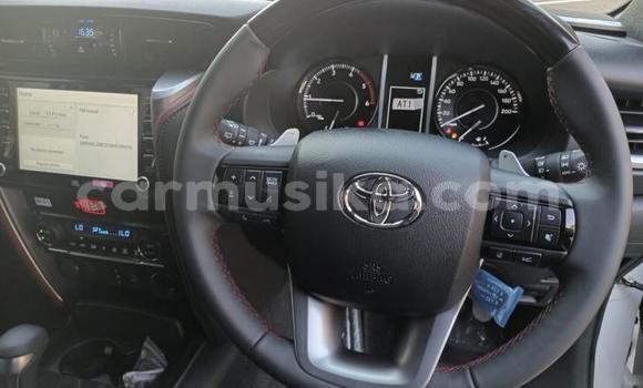 Acheter Occasion Voiture Toyota Hilux Blanc à Harare, Harare Acheter Occasion Voiture Toyota Hilux Blanc à Harare, Harare