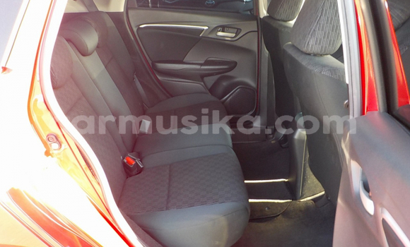 Tenga Tsaru Honda Fit Tsvuku Mota in Masvingo in Masvingo Tenga Tsaru Honda Fit Tsvuku Mota in Masvingo in Masvingo