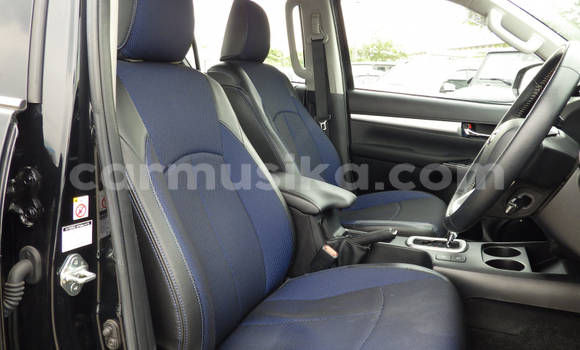 Acheter Occasion Voiture Toyota Hilux Noir à Gweru, Midlands Acheter Occasion Voiture Toyota Hilux Noir à Gweru, Midlands