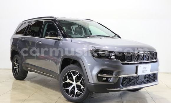 Nunua Ilio tumika Jeep Commander Fedha Gari ndani ya Harare nchini Harare Nunua Ilio tumika Jeep Commander Fedha Gari ndani ya Harare nchini Harare