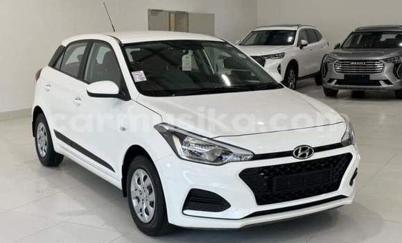 Tenga Tsaru Hyundai i20 Chena Mota in Beitbridge in Matabeleland South Tenga Tsaru Hyundai i20 Chena Mota in Beitbridge in Matabeleland South