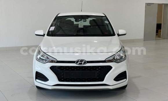 Tenga Tsaru Hyundai i20 Chena Mota in Beitbridge in Matabeleland South Tenga Tsaru Hyundai i20 Chena Mota in Beitbridge in Matabeleland South