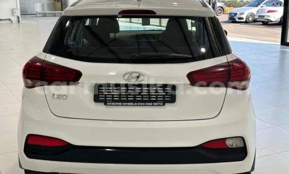 Tenga Tsaru Hyundai i20 Chena Mota in Beitbridge in Matabeleland South Tenga Tsaru Hyundai i20 Chena Mota in Beitbridge in Matabeleland South