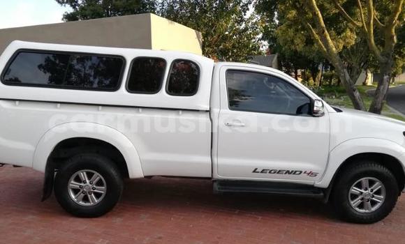 Acheter Occasion Voiture Toyota Hilux Blanc à Harare, Harare Acheter Occasion Voiture Toyota Hilux Blanc à Harare, Harare