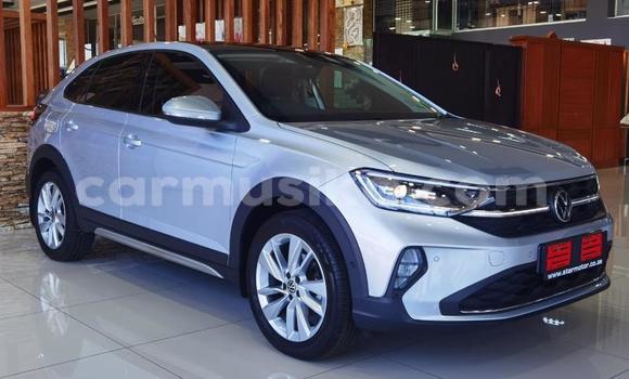 Buy Used Volkswagen Touareg Silver Car in Beitbridge in Matabeleland South