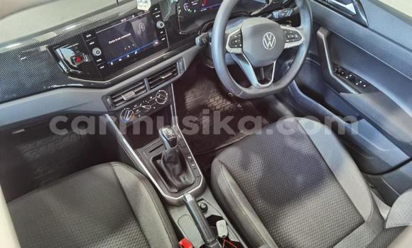 Nunua Ilio tumika Volkswagen Touareg Fedha Gari ndani ya Beitbridge nchini Matabeleland Kusini Nunua Ilio tumika Volkswagen Touareg Fedha Gari ndani ya Beitbridge nchini Matabeleland Kusini