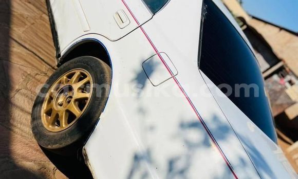 Acheter Occasion Voiture Toyota Chaser Blanc à Borrowdale, Harare Acheter Occasion Voiture Toyota Chaser Blanc à Borrowdale, Harare