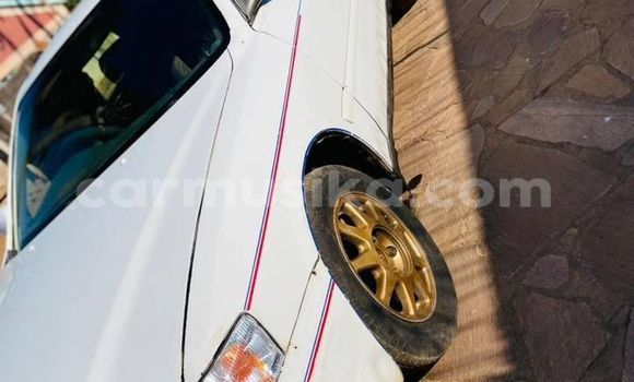Acheter Occasion Voiture Toyota Chaser Blanc à Borrowdale, Harare Acheter Occasion Voiture Toyota Chaser Blanc à Borrowdale, Harare