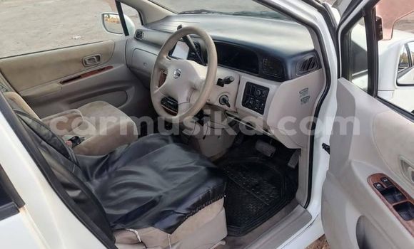 Acheter Occasion Voiture Nissan Liberty Blanc à Borrowdale, Harare Acheter Occasion Voiture Nissan Liberty Blanc à Borrowdale, Harare