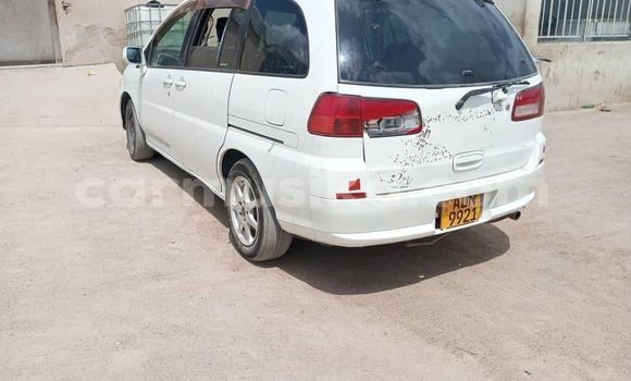 Acheter Occasion Voiture Nissan Liberty Blanc à Borrowdale, Harare Acheter Occasion Voiture Nissan Liberty Blanc à Borrowdale, Harare