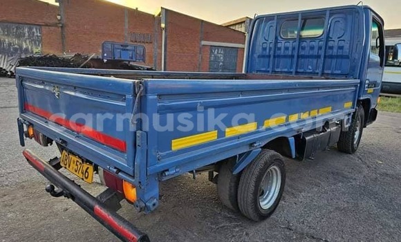 Nunua Ilio tumika Nissan Evalia Nyingine Lori ndani ya Chegutu nchini Mashonaland West