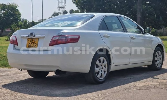 Acheter Occasion Voiture Toyota Camry Blanc à Bulawayo, Bulawayo Acheter Occasion Voiture Toyota Camry Blanc à Bulawayo, Bulawayo