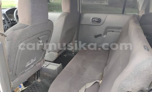 Acheter Occasion Voiture Nissan AD Blanc à Chegutu, Mashonaland West Acheter Occasion Voiture Nissan AD Blanc à Chegutu, Mashonaland West