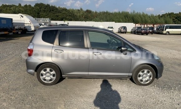 Acheter Occasion Voiture Honda Fit Gris à Beitbridge, Matabeleland South Acheter Occasion Voiture Honda Fit Gris à Beitbridge, Matabeleland South