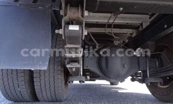 Acheter Occasion Utilitaire Toyota Dyna Blanc à Beitbridge, Matabeleland South Acheter Occasion Utilitaire Toyota Dyna Blanc à Beitbridge, Matabeleland South