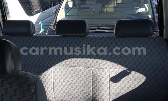 Acheter Occasion Voiture Toyota Hiace Blanc à Beitbridge, Matabeleland South Acheter Occasion Voiture Toyota Hiace Blanc à Beitbridge, Matabeleland South