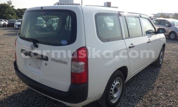 Nunua Ilio tumika Toyota Probox Nyeupe Gari ndani ya Beitbridge nchini Matabeleland Kusini Nunua Ilio tumika Toyota Probox Nyeupe Gari ndani ya Beitbridge nchini Matabeleland Kusini