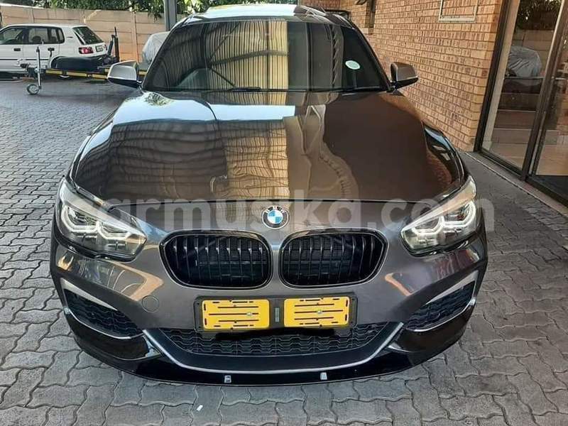 Big with watermark bmw 1m matabeleland south beitbridge 34203