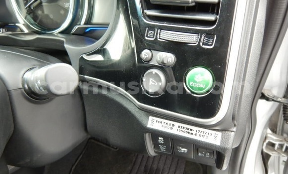 Acheter Occasion Voiture Honda Grace Gris à Beitbridge, Matabeleland South Acheter Occasion Voiture Honda Grace Gris à Beitbridge, Matabeleland South