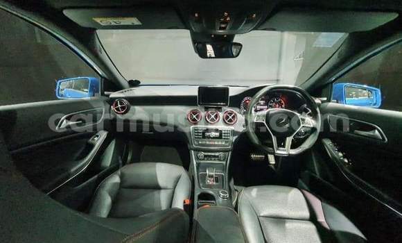 Acheter Occasion Voiture Mercedes‒Benz A-klasse AMG Bleu à Harare, Harare Acheter Occasion Voiture Mercedes‒Benz A-klasse AMG Bleu à Harare, Harare