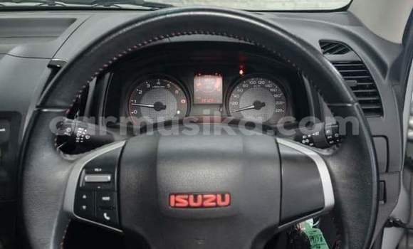 Acheter Occasion Voiture Isuzu D–MAX Gris à Beitbridge, Matabeleland South Acheter Occasion Voiture Isuzu D–MAX Gris à Beitbridge, Matabeleland South