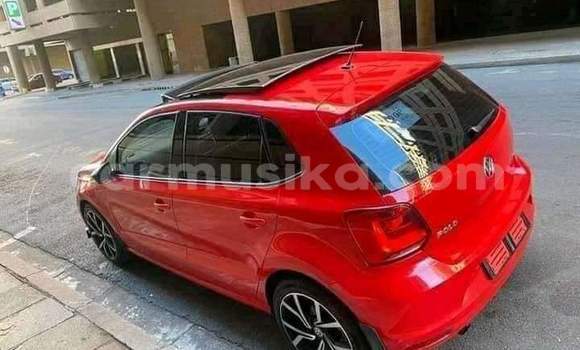 Acheter Occasion Voiture Volkswagen Polo Rouge à Beitbridge, Matabeleland South Acheter Occasion Voiture Volkswagen Polo Rouge à Beitbridge, Matabeleland South