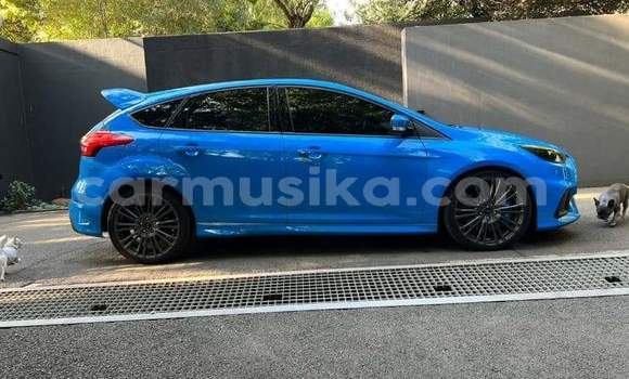 Acheter Occasion Voiture Ford Focus RS Bleu à Beitbridge, Matabeleland South Acheter Occasion Voiture Ford Focus RS Bleu à Beitbridge, Matabeleland South