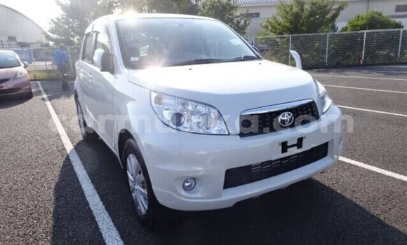 Tenga Tsaru Toyota Rush Chena Mota in Beitbridge in Matabeleland South