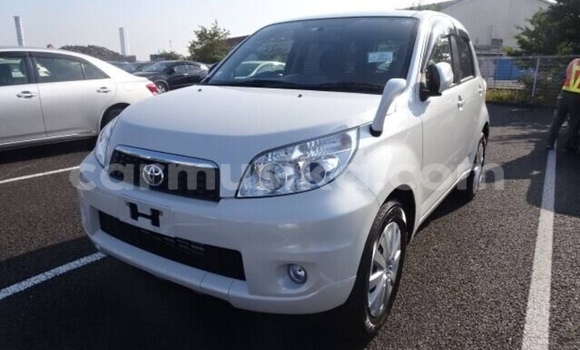 Acheter Occasion Voiture Toyota Rush Blanc à Beitbridge, Matabeleland South Acheter Occasion Voiture Toyota Rush Blanc à Beitbridge, Matabeleland South