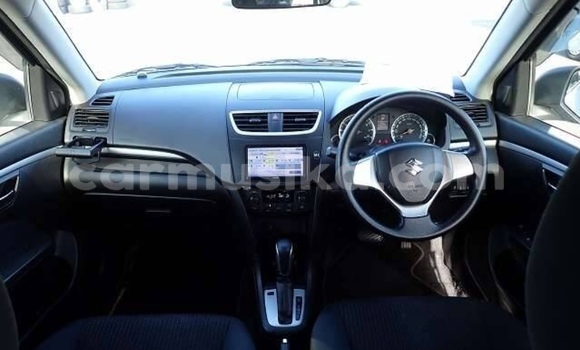 Nunua Ilio tumika Suzuki Swift Fedha Gari ndani ya Beitbridge nchini Matabeleland Kusini Nunua Ilio tumika Suzuki Swift Fedha Gari ndani ya Beitbridge nchini Matabeleland Kusini