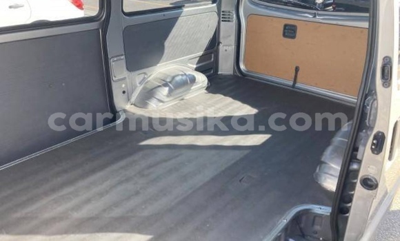 Acheter Occasion Voiture Mazda Bongo Gris à Beitbridge, Matabeleland South Acheter Occasion Voiture Mazda Bongo Gris à Beitbridge, Matabeleland South