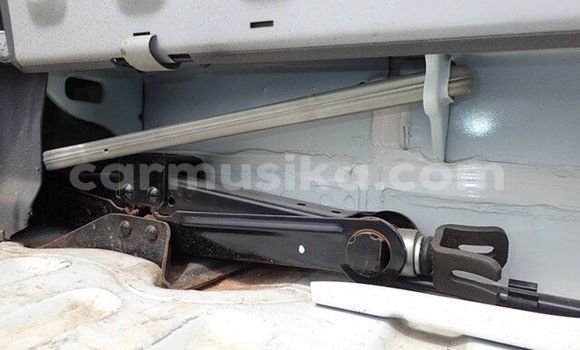 Acheter Occasion Voiture Nissan Vanette Blanc à Beitbridge, Matabeleland South Acheter Occasion Voiture Nissan Vanette Blanc à Beitbridge, Matabeleland South