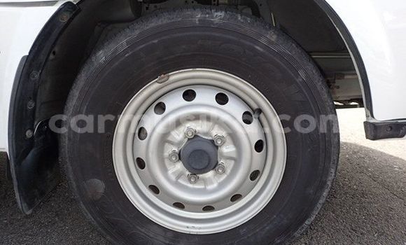 Acheter Occasion Voiture Nissan Vanette Blanc à Beitbridge, Matabeleland South Acheter Occasion Voiture Nissan Vanette Blanc à Beitbridge, Matabeleland South