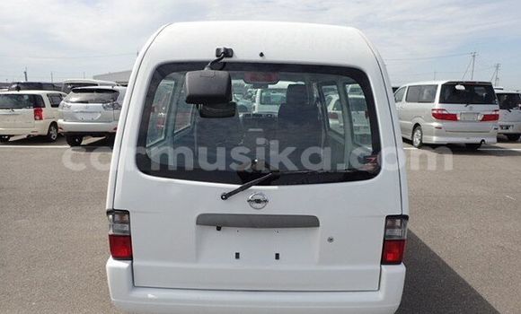 Acheter Occasion Voiture Nissan Vanette Blanc à Beitbridge, Matabeleland South Acheter Occasion Voiture Nissan Vanette Blanc à Beitbridge, Matabeleland South