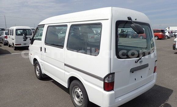 Acheter Occasion Voiture Nissan Vanette Blanc à Beitbridge, Matabeleland South Acheter Occasion Voiture Nissan Vanette Blanc à Beitbridge, Matabeleland South