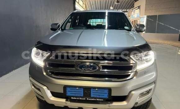 Buy Used Ford Everest Other Car in Beitbridge in Matabeleland South