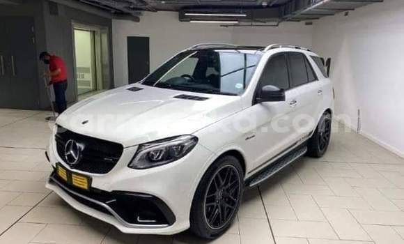 Nunua Ilio tumika Mercedes‒Benz AMG GLE Nyeupe Gari ndani ya Beitbridge nchini Matabeleland Kusini Nunua Ilio tumika Mercedes‒Benz AMG GLE Nyeupe Gari ndani ya Beitbridge nchini Matabeleland Kusini